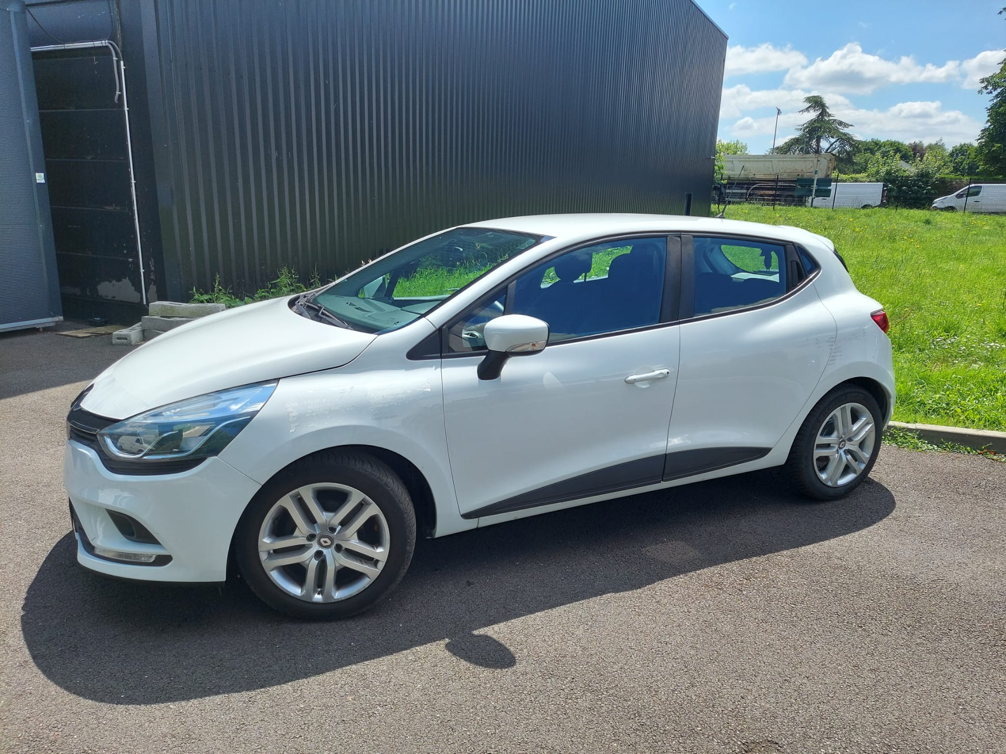 RENAULT CLIO DCI 75 – Image 8