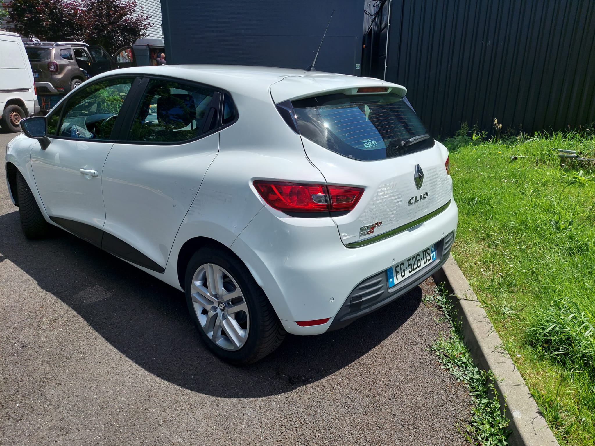 RENAULT CLIO DCI 75 – Image 4