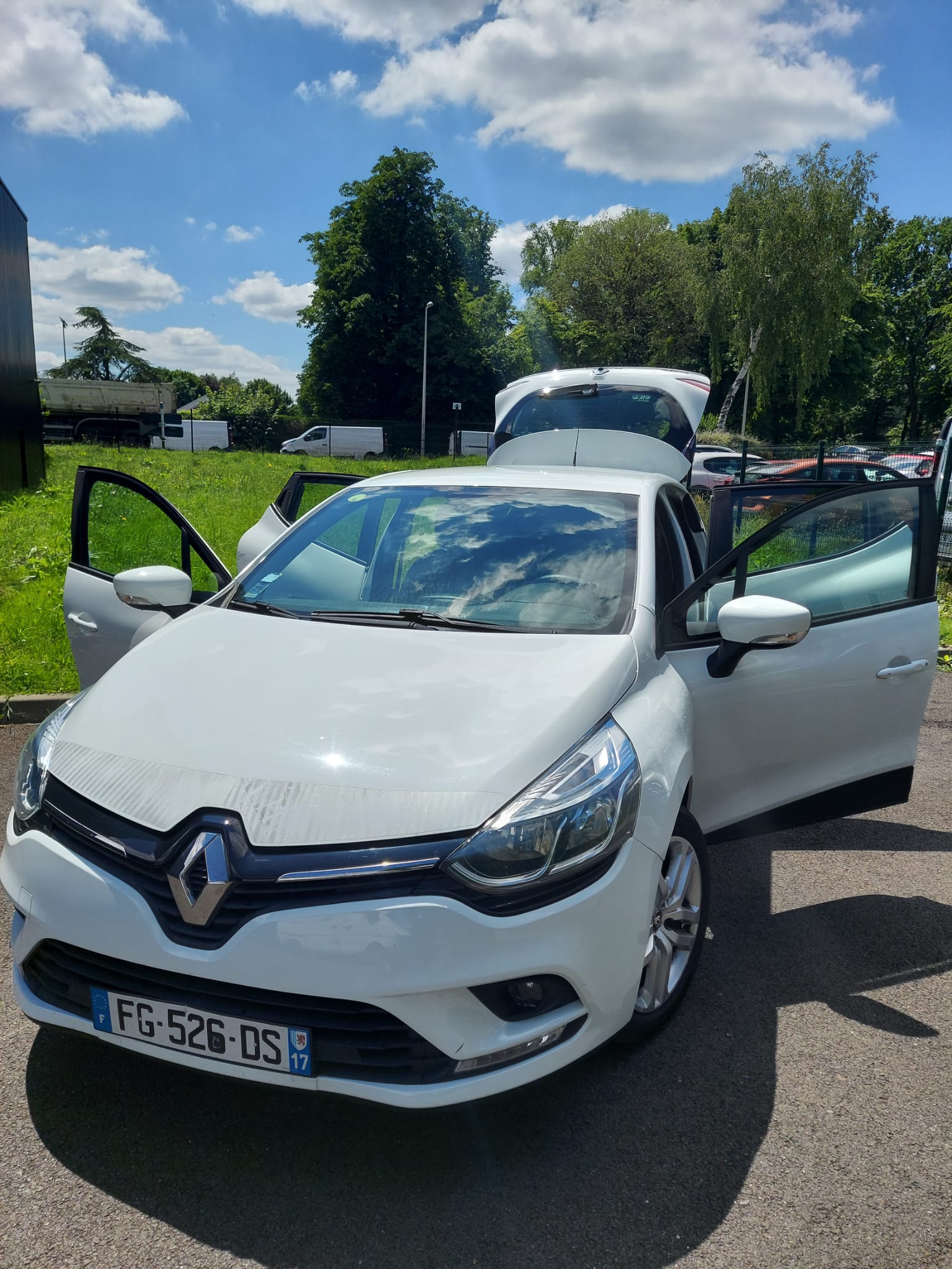 RENAULT CLIO DCI 75 – Image 3