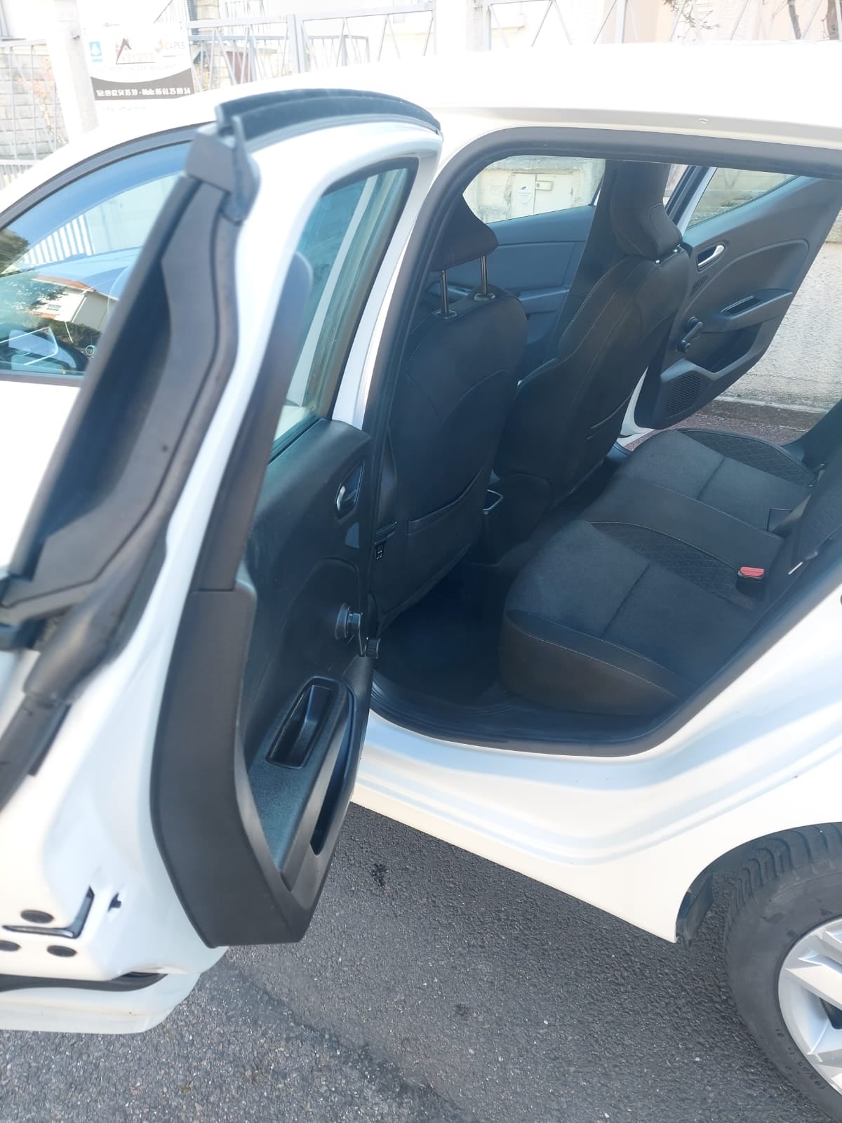 Renault Clio V (BJA) – Image 7