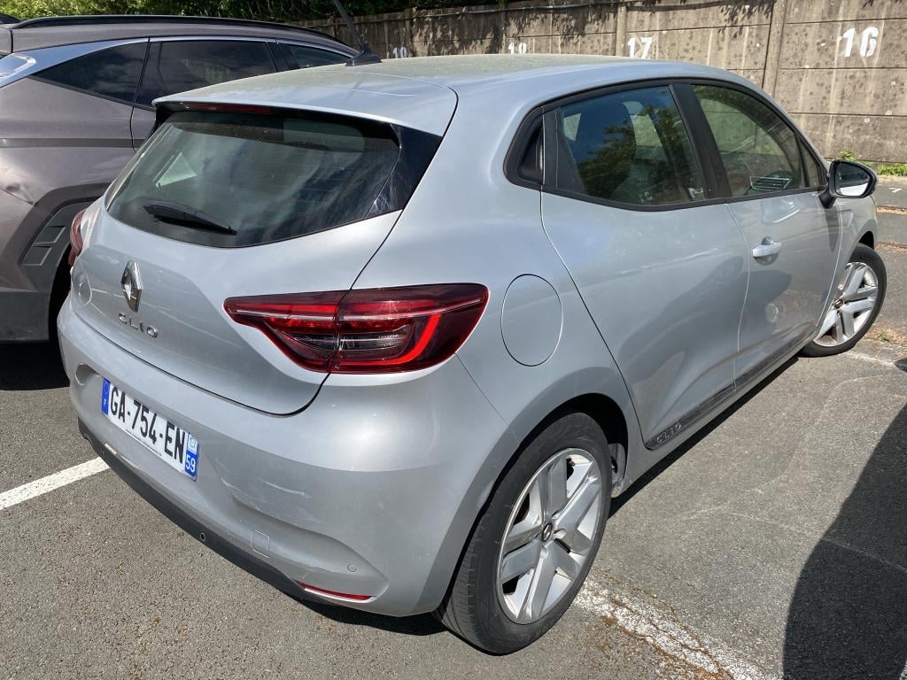 Renault Clio V – Image 10