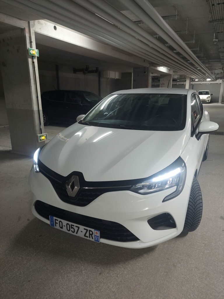 Renault Clio V Société